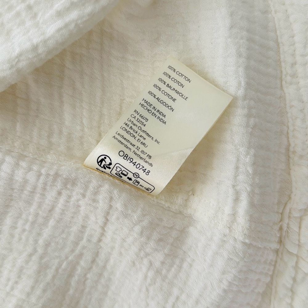 We The Free Women's Off White Button-Up Top - Picture 7 of 10